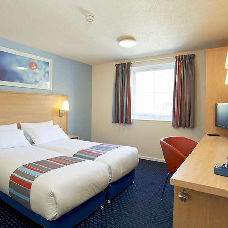 ريدهيل Travelodge Redhill الغرفة الصورة