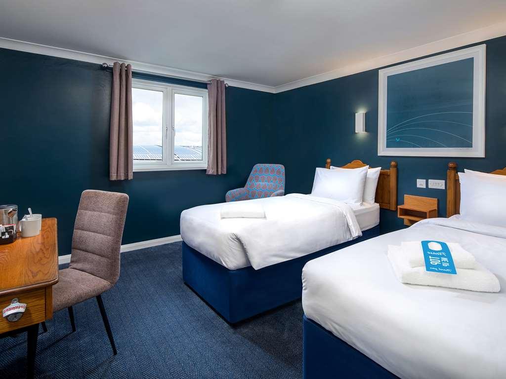 ريدهيل Travelodge Redhill الغرفة الصورة