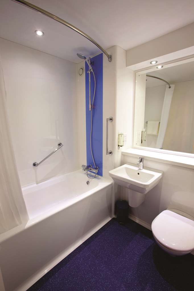 ريدهيل Travelodge Redhill الغرفة الصورة