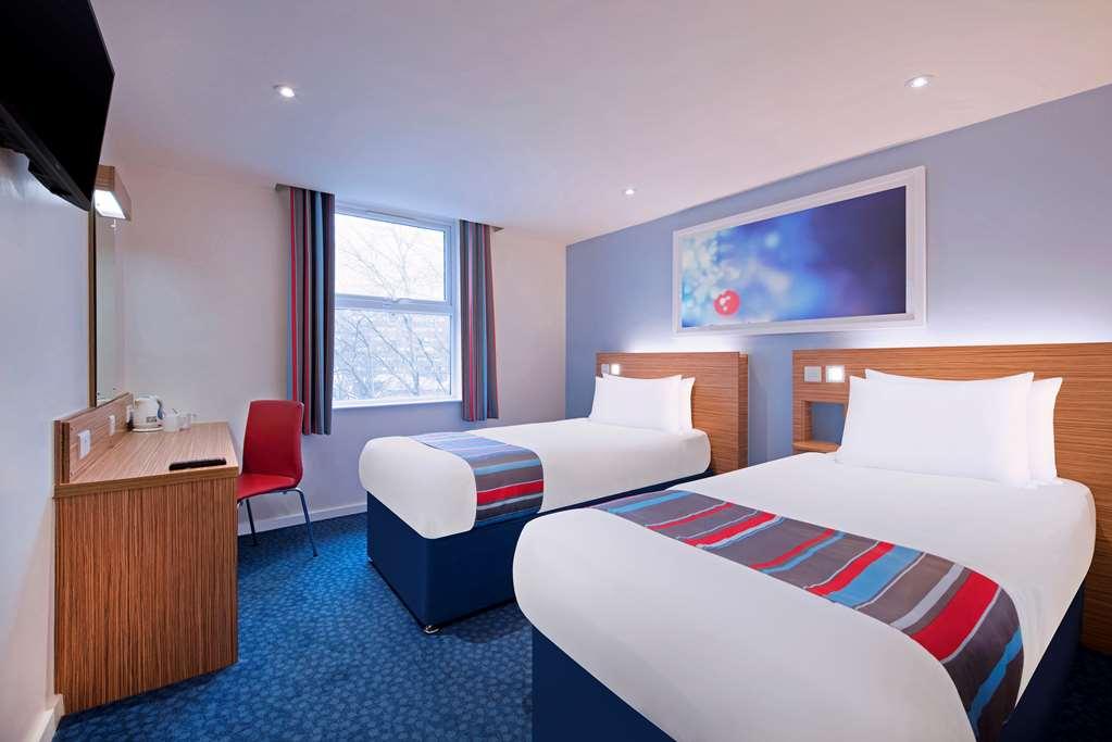 ريدهيل Travelodge Redhill الغرفة الصورة